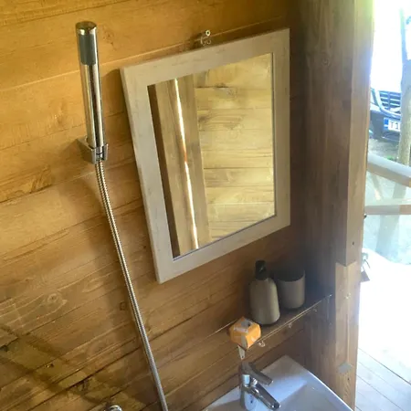 Magical Treehouse W Sandy Κάμπινγκ