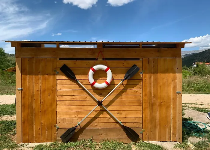 Magical Treehouse W Sandy Campsite
